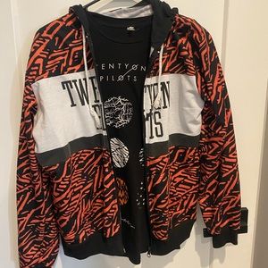 Twenty one pilots Blurryface T-Shirt + Zip-Up Hoodie Bundle, Size Small (S/P)